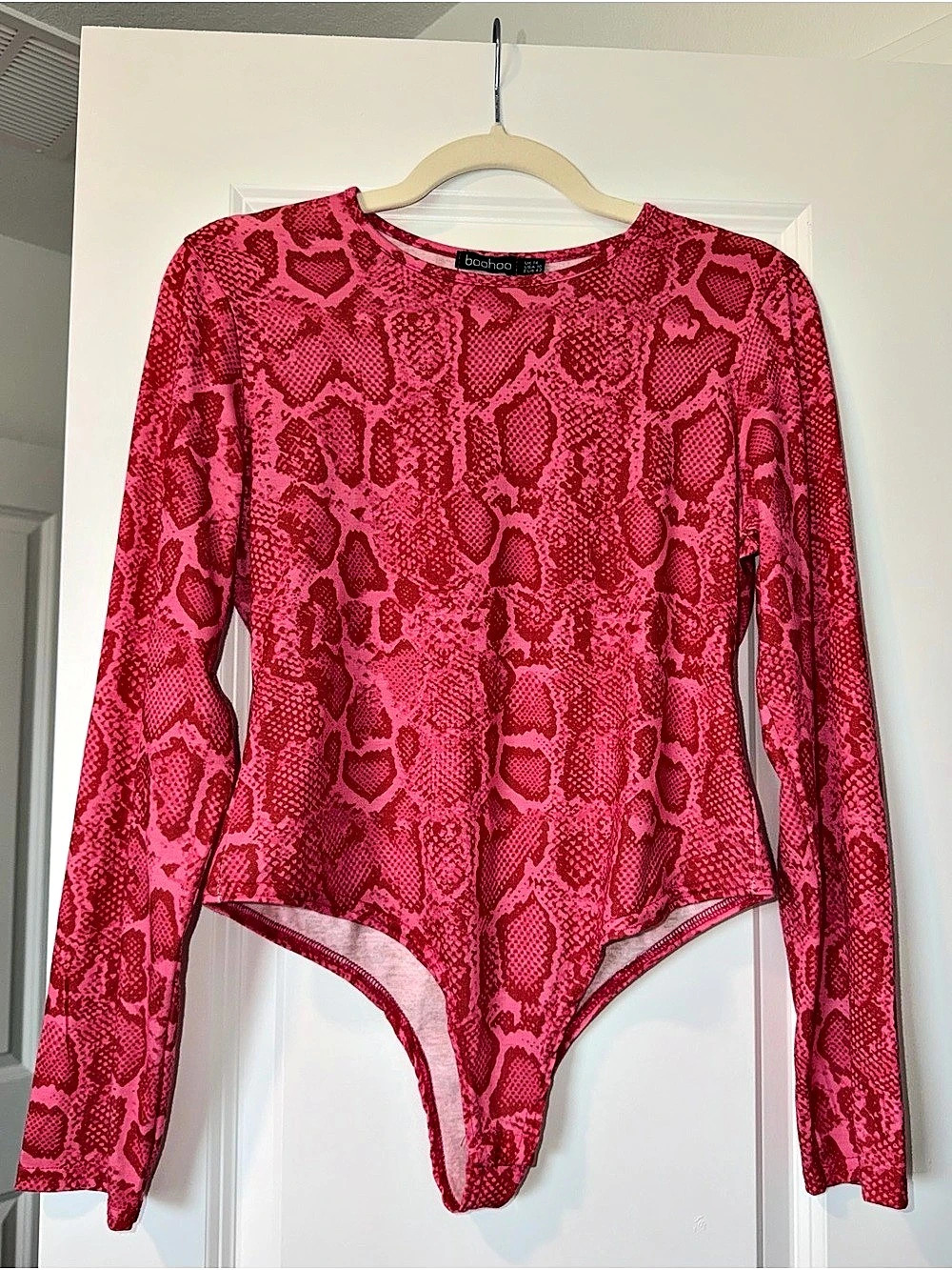 Boohoo Pink Snake Print Long Sleeve Bodysuit